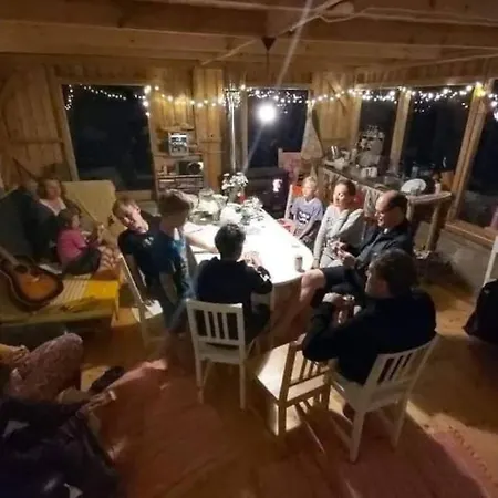 Oma Tiigi Ja Saunaga Suvemajake Soomaa Serval Apartmán *